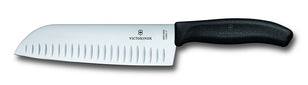 VICTORINOX SANTOKU 17CM FLUTED WIDE